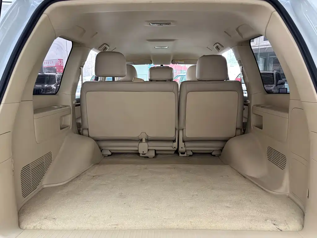Toyota Land Cruiser 2017 — фото 16