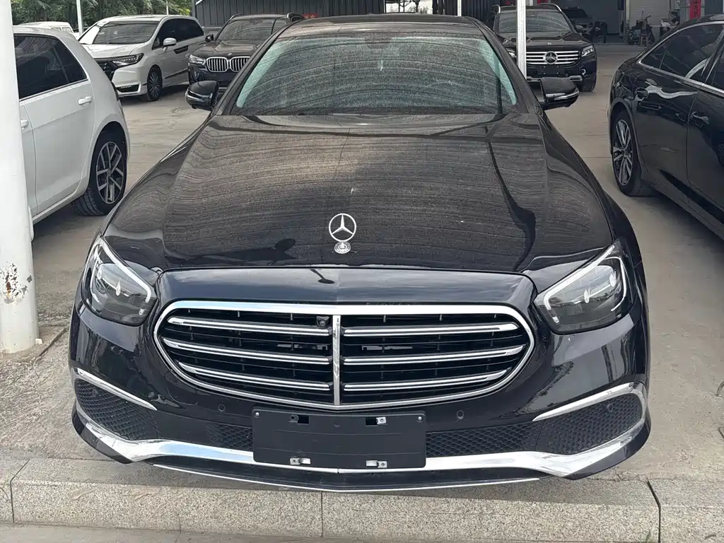 Mercedes-Benz E-Class 2023 — фото 2
