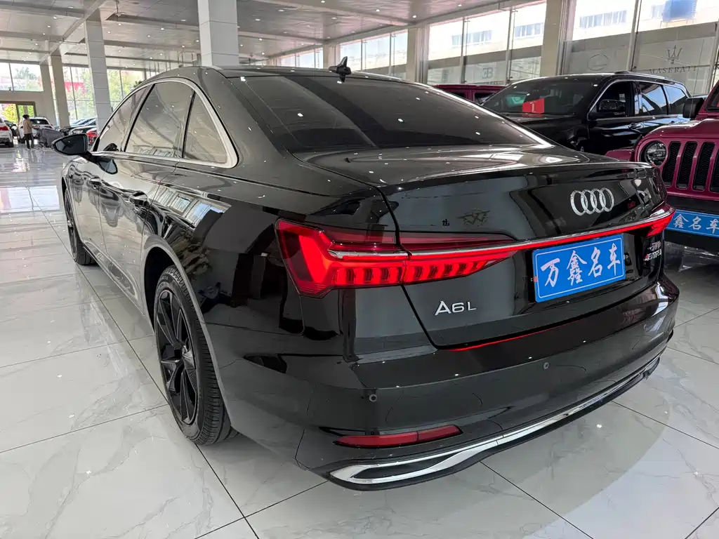Audi A6L 2023 — фото 16