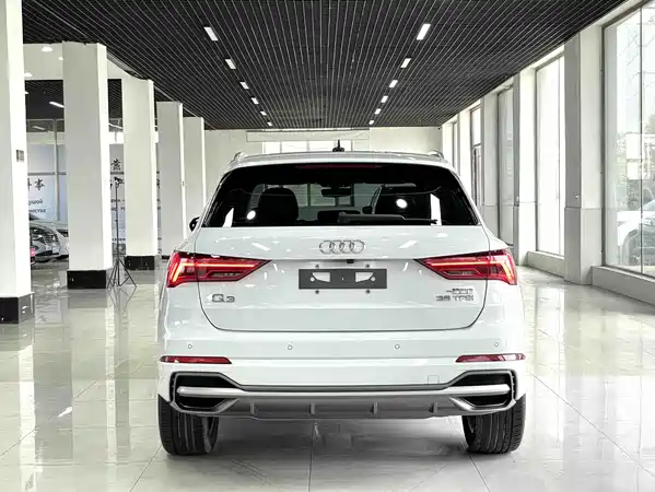 Audi Q3 2022