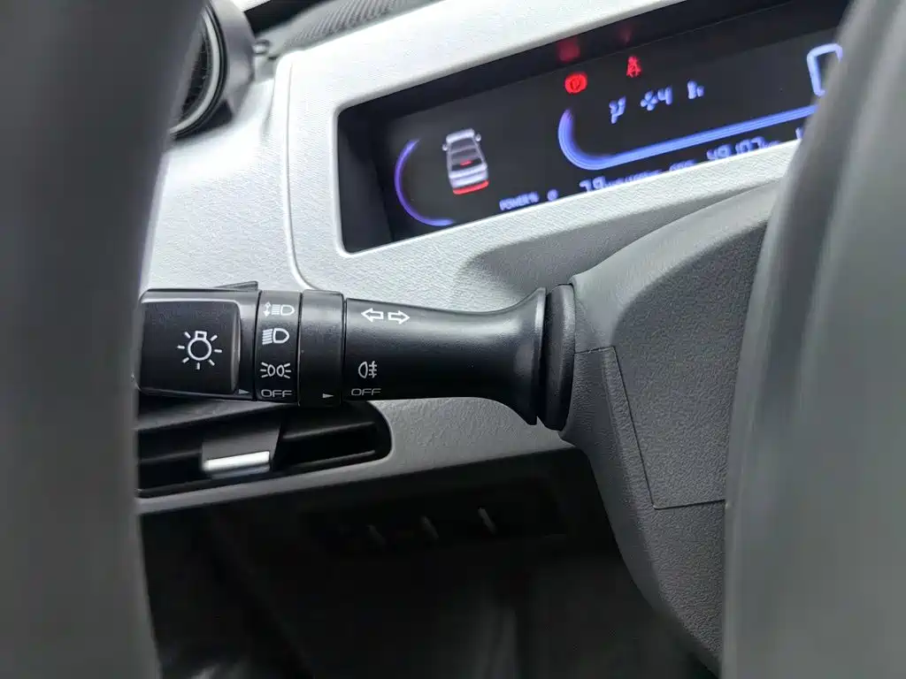 Geely Galaxy Panda 2023 — фото 21