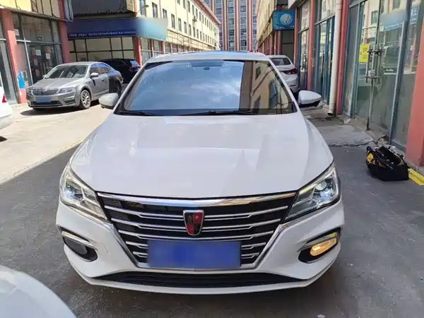 Roewe i5 2020