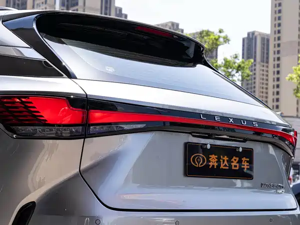 Lexus RX 2025