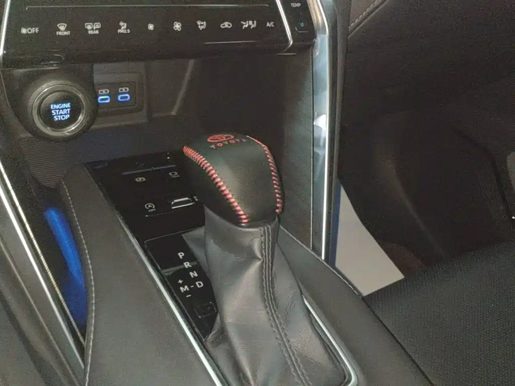 Toyota Harrier 2022 — фото 14