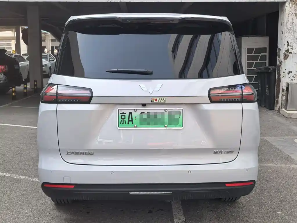 Wuling Starlight 730 EV 2025 — фото 6