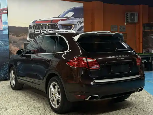 Porsche Cayenne 2014