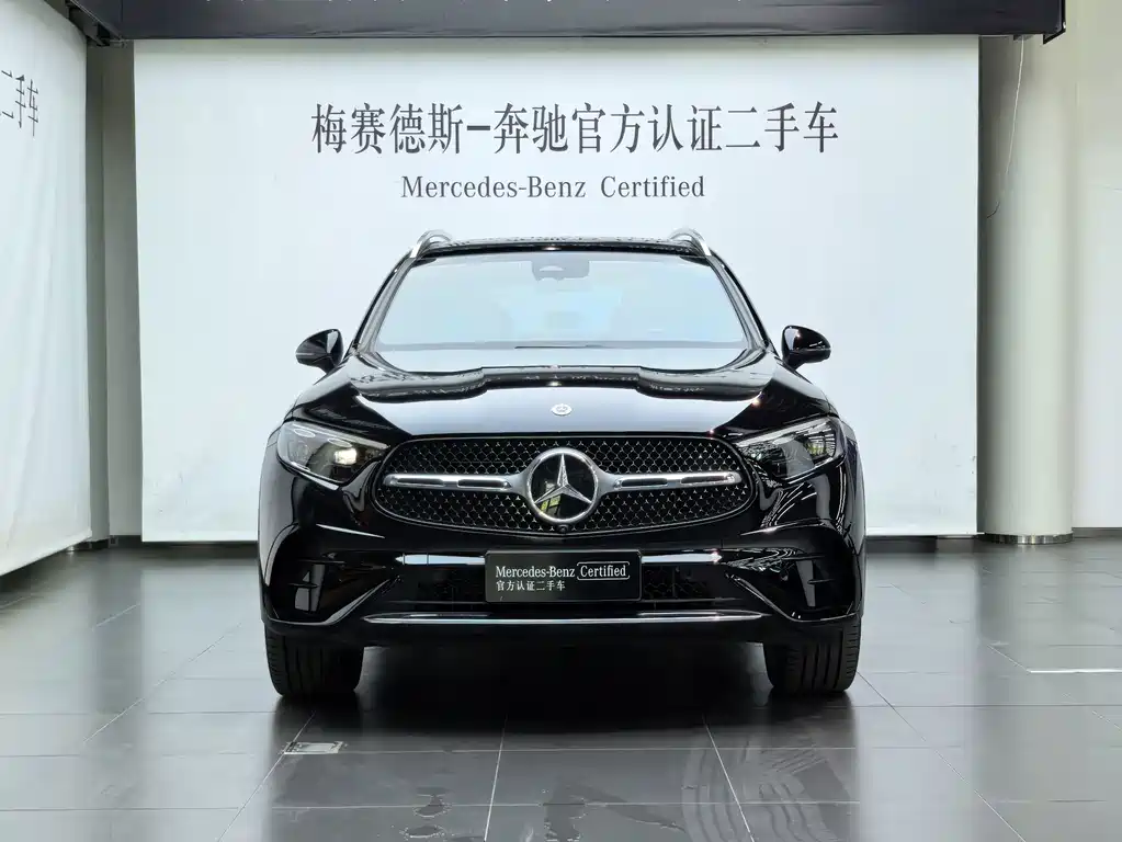 Mercedes-Benz GLC 2023