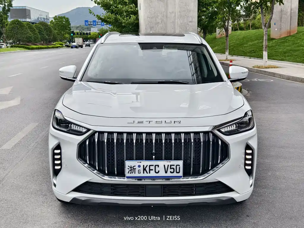 Jetour X70 PLUS 2023