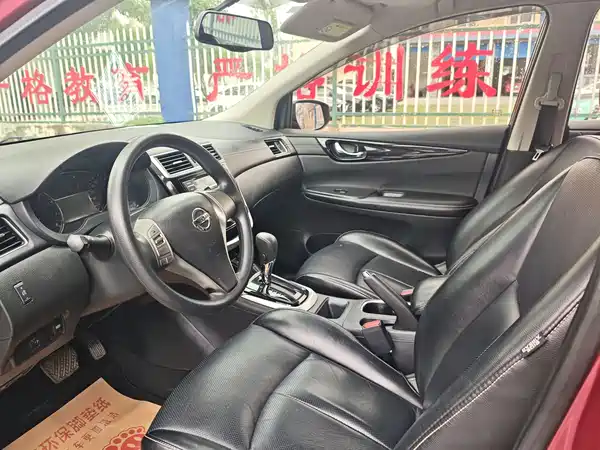 Nissan Tiida 2017
