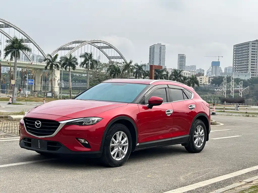 Mazda CX-4 2017 — фото 1