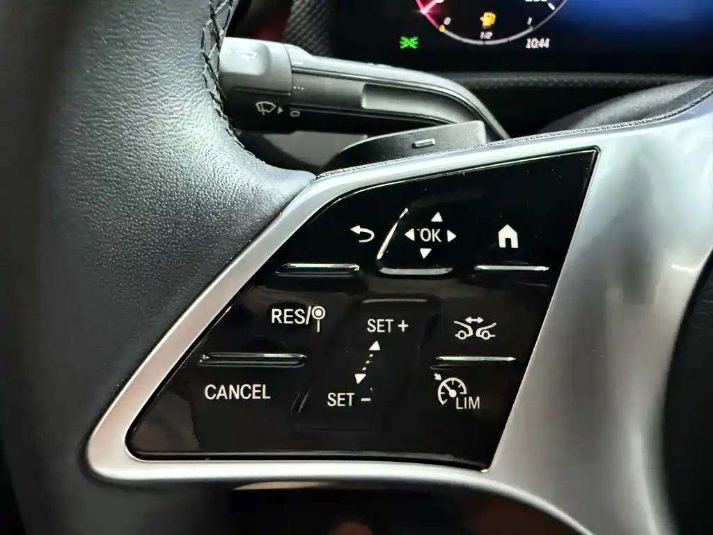 Mercedes-Benz A-Class 2023 — фото 13