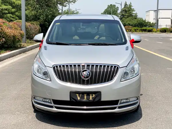 Buick GL8 2016