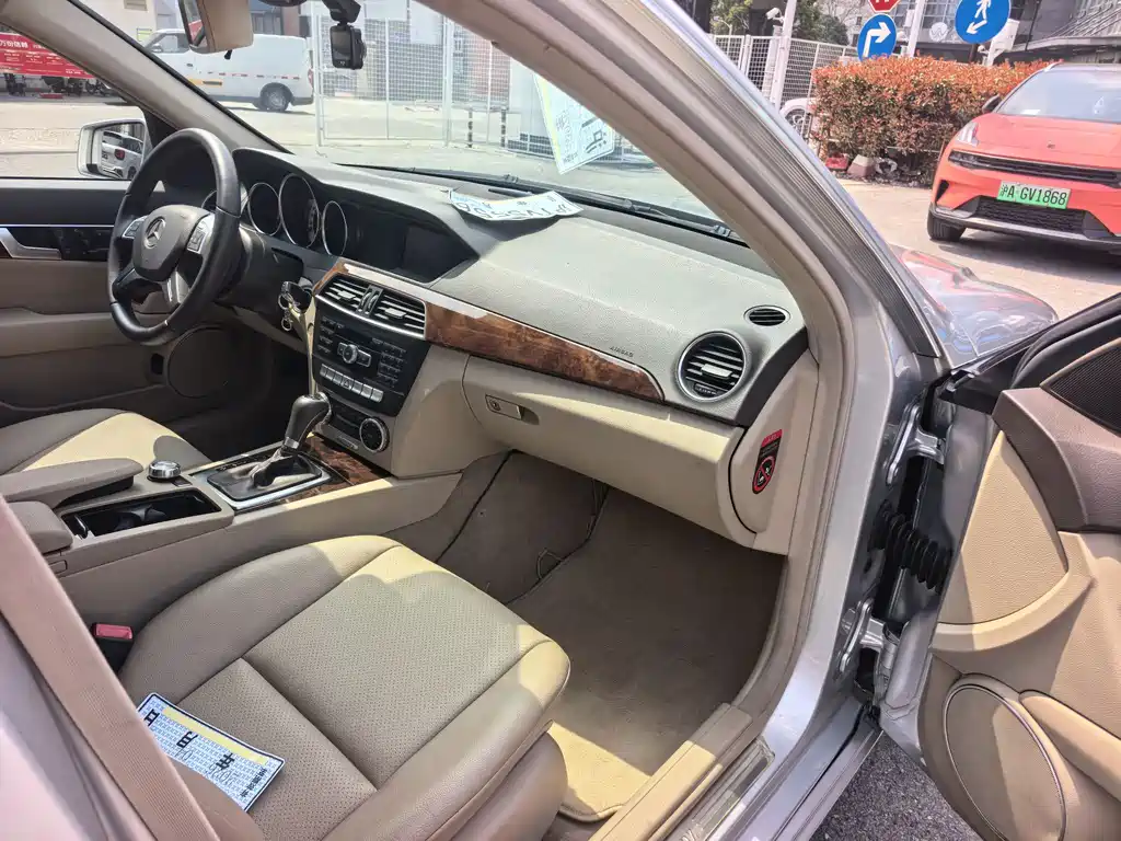 Mercedes-Benz C-Class 2013 — фото 11