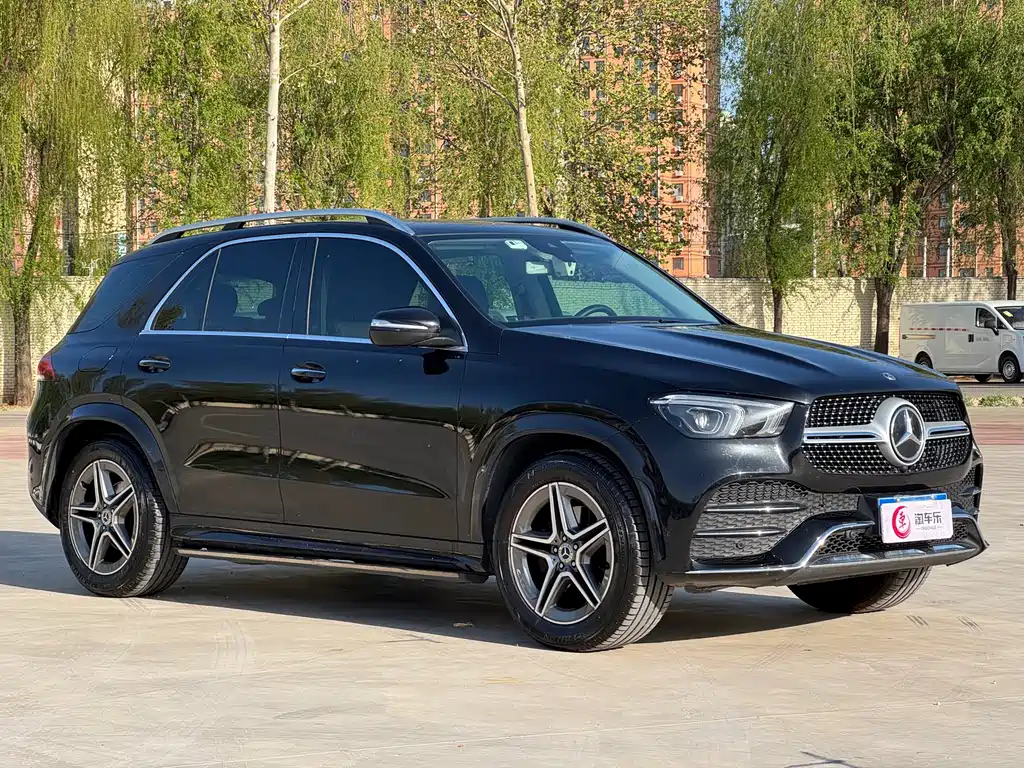 Mercedes-Benz GLE 2019 — фото 3