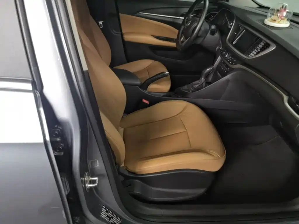 Buick Excelle 2019 — фото 25