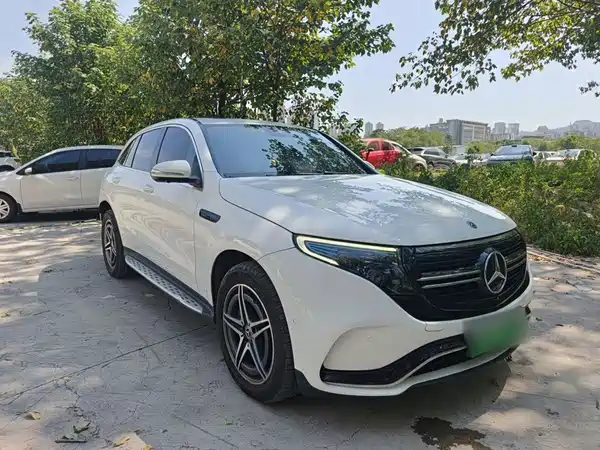 Mercedes-Benz EQC 2020
