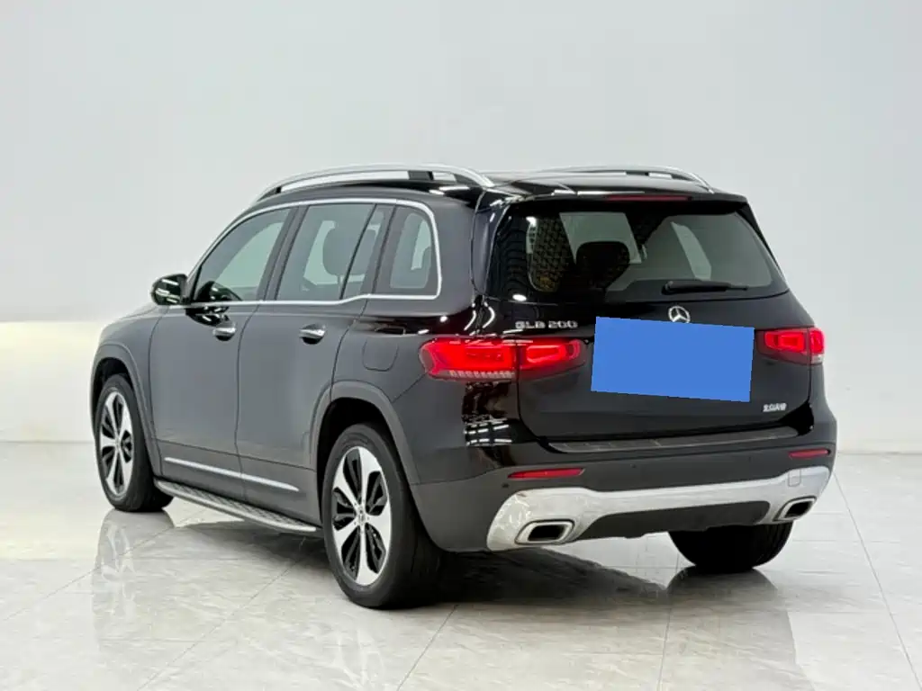 Mercedes-Benz GLB 2021