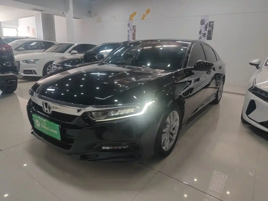 Honda Accord 2021 — фото 2