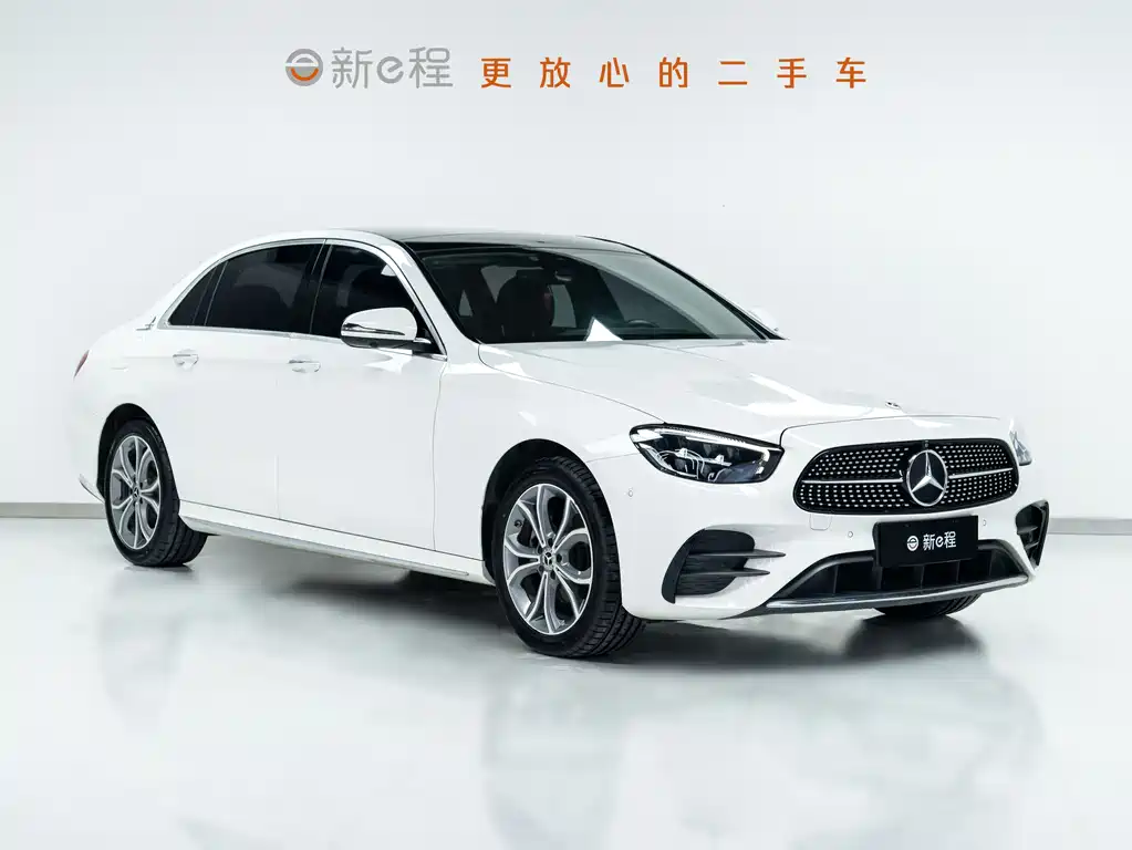 Mercedes-Benz E-Class 2022 — фото 3