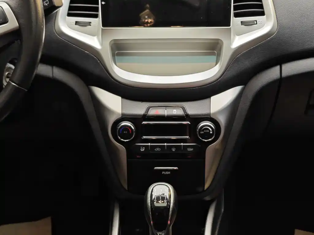 Changan Eado XT 2015 — фото 19