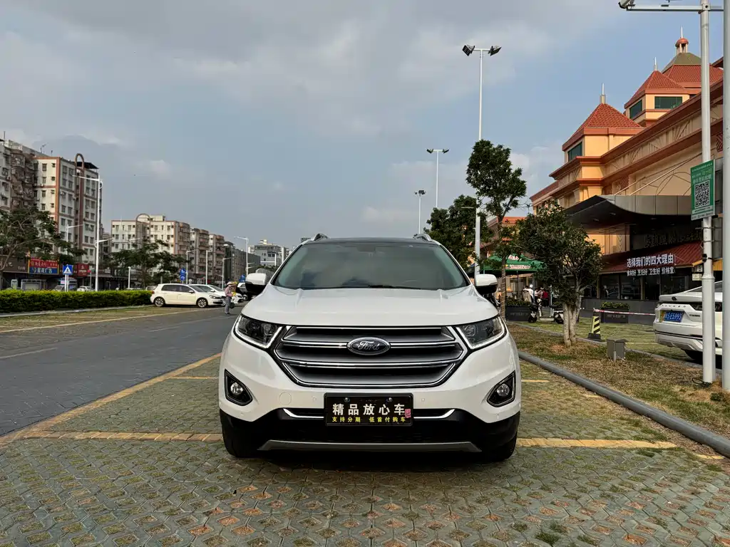 Ford Edge 2017 — фото 2