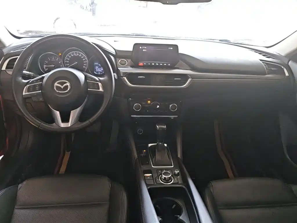 Mazda Atenza 2017 — фото 10