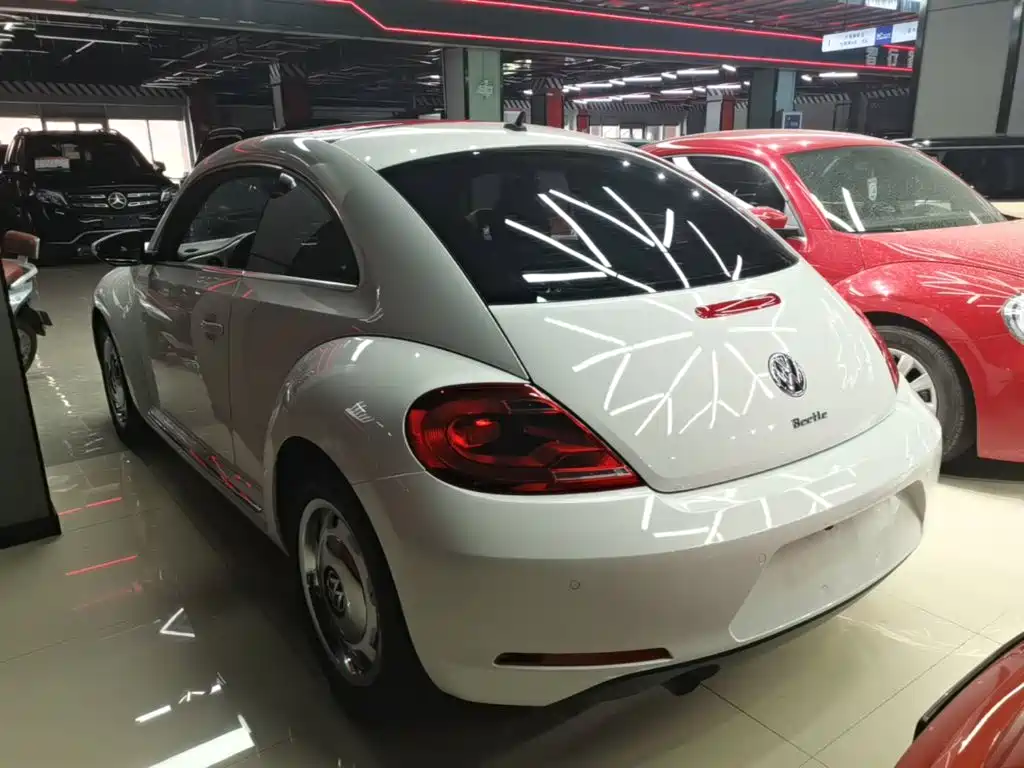 Volkswagen Beetle 2016