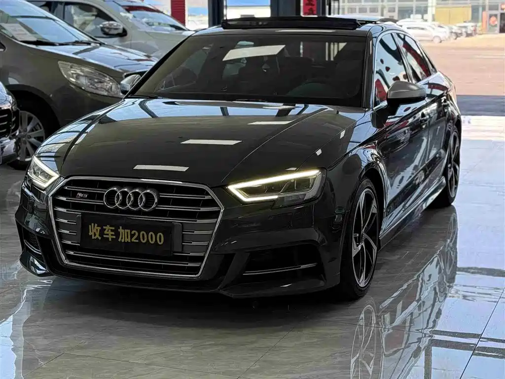 Audi S3 2018 — фото 14