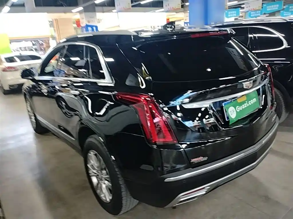 Cadillac XT5 2021 — фото 5
