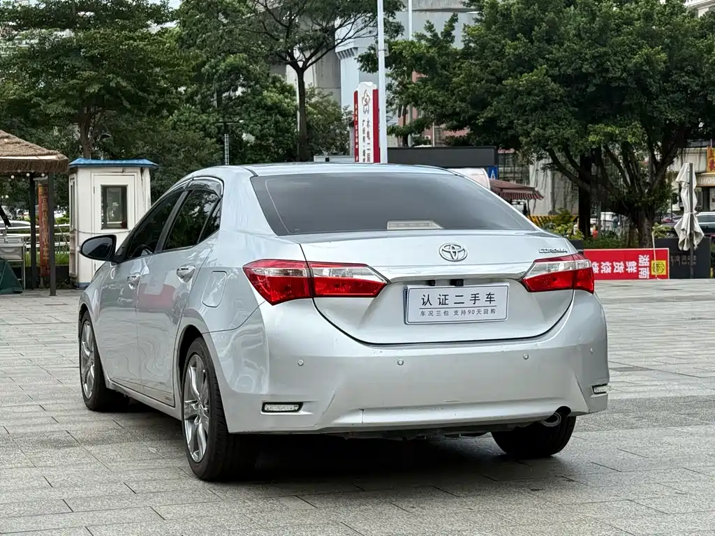 Toyota Corolla 2015