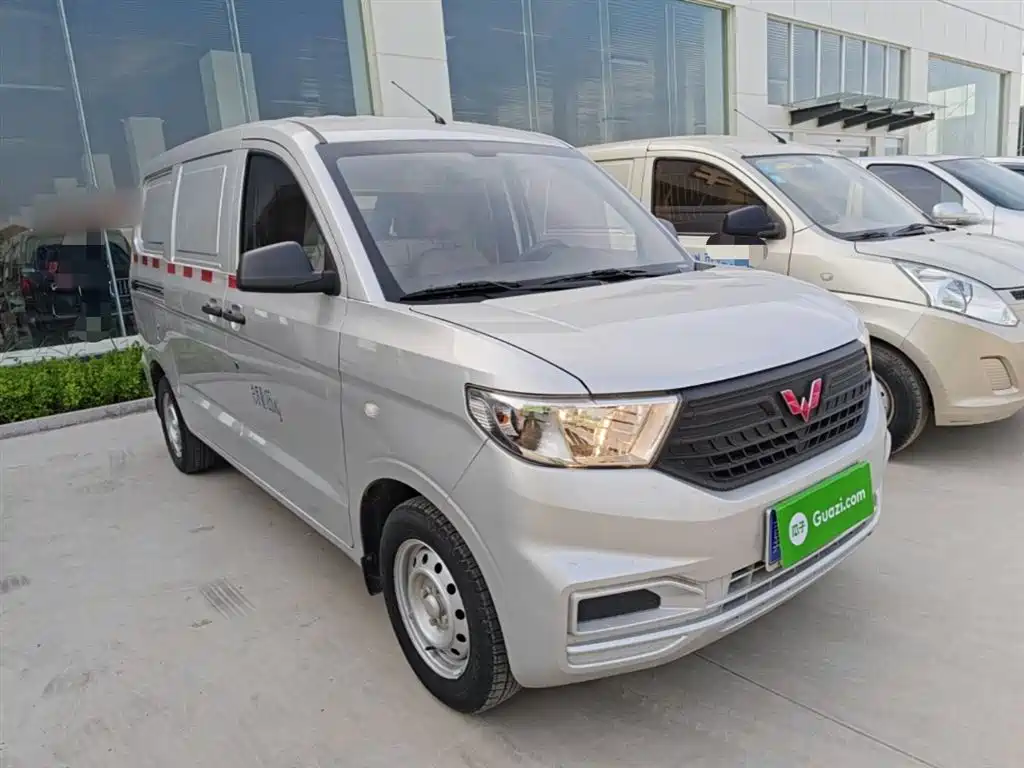 Wuling Hongguang V 2022 — фото 4