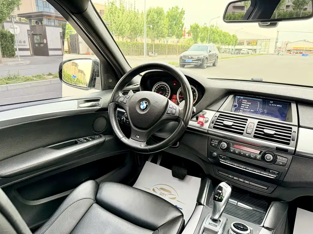 BMW X5 M 2013 — фото 26
