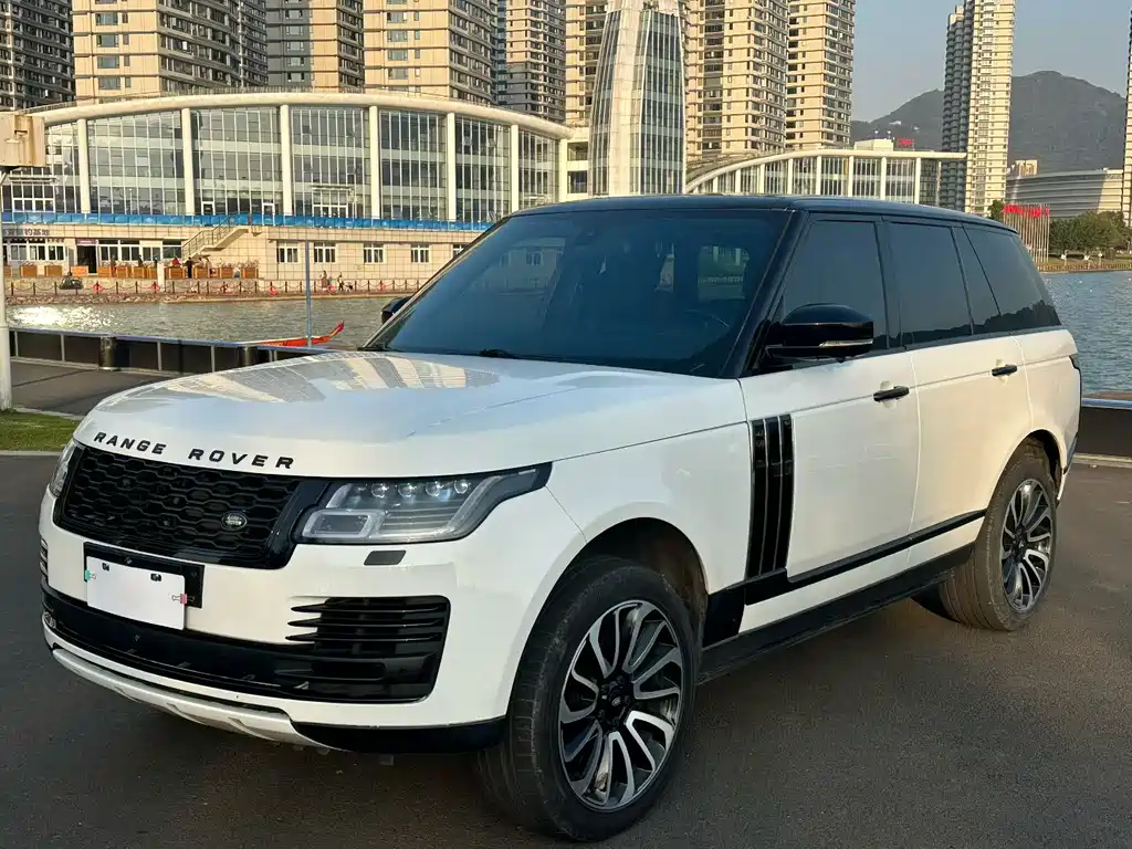 Land Rover Range Rover 2016 — фото 1