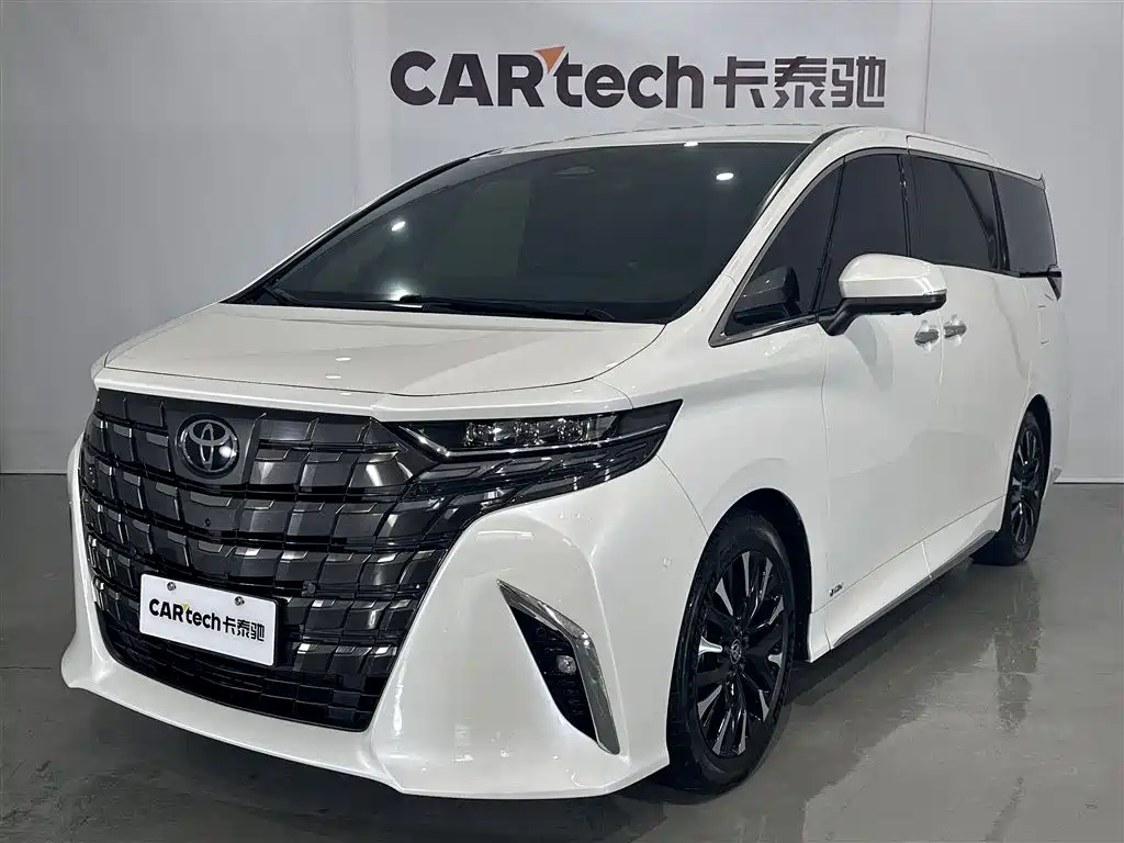 Toyota Alphard 2024 — фото 1