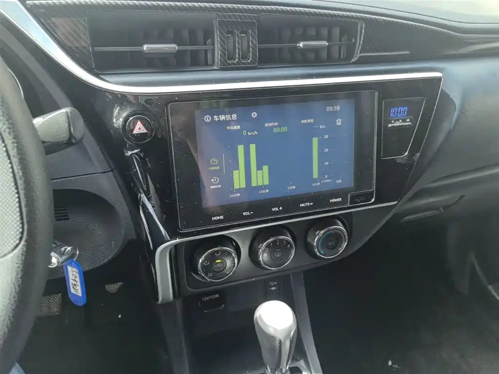 Toyota Levin 2018 — фото 13