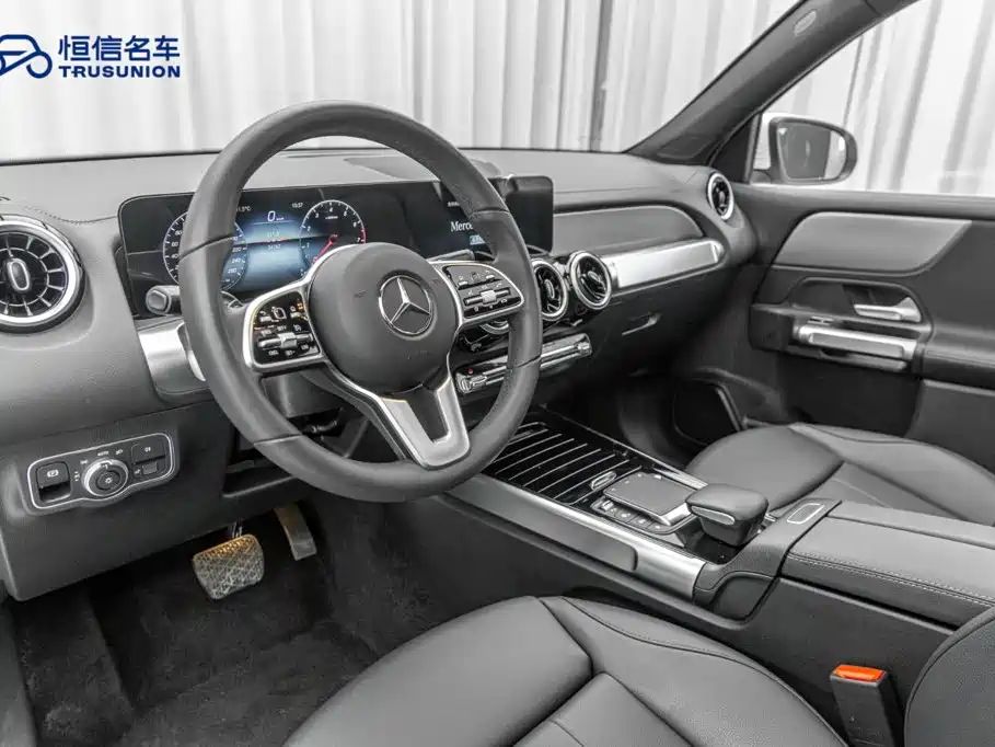 Mercedes-Benz GLB 2023 — фото 12