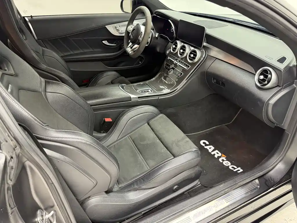 Mercedes-Benz C-Class AMG 2022 — фото 11