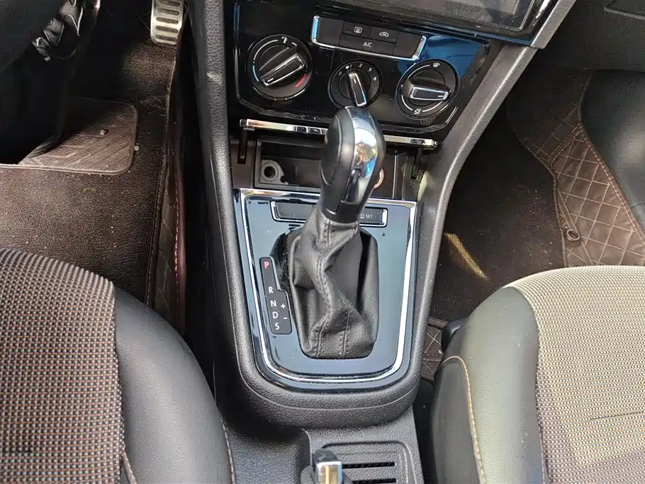 Volkswagen C-Trek 2018 — фото 16