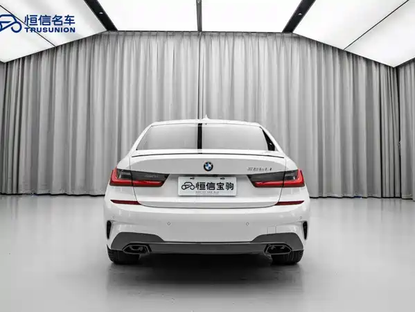 BMW 3 Series 2021