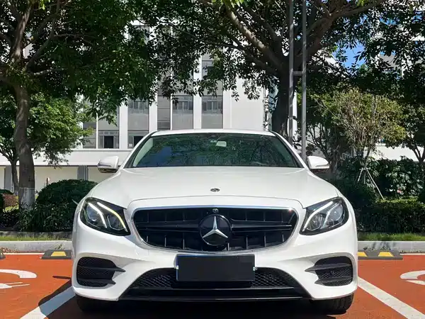 Mercedes-Benz E-Class 2018