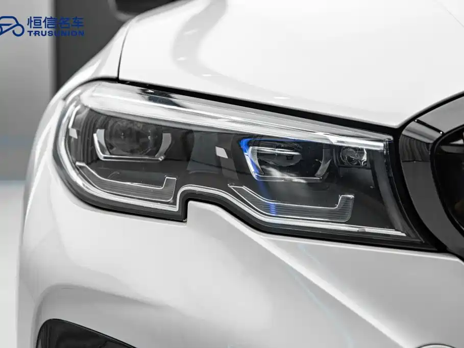 BMW 3 Series 2021 — фото 10