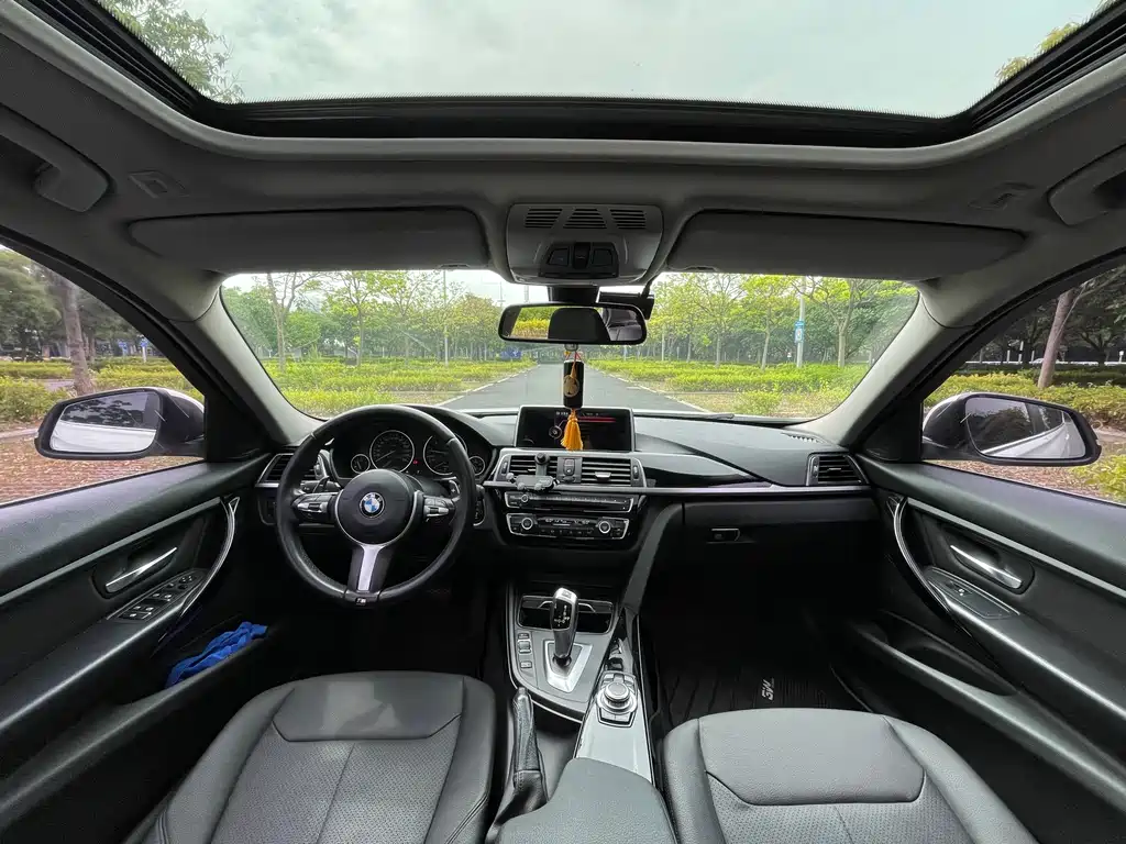 BMW 3 Series 2016
