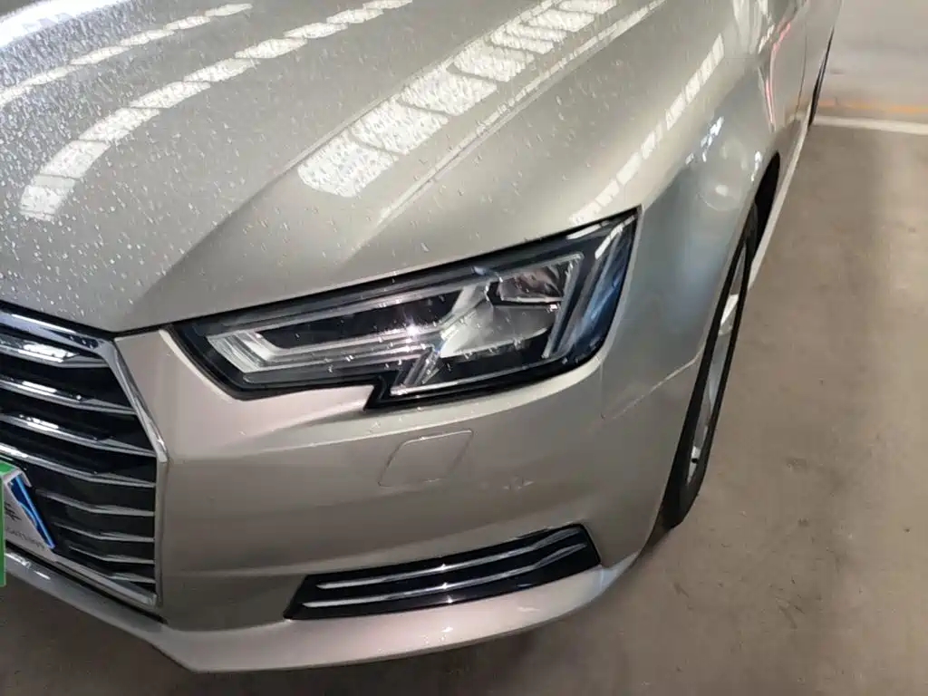 Audi A4L 2018 — фото 24