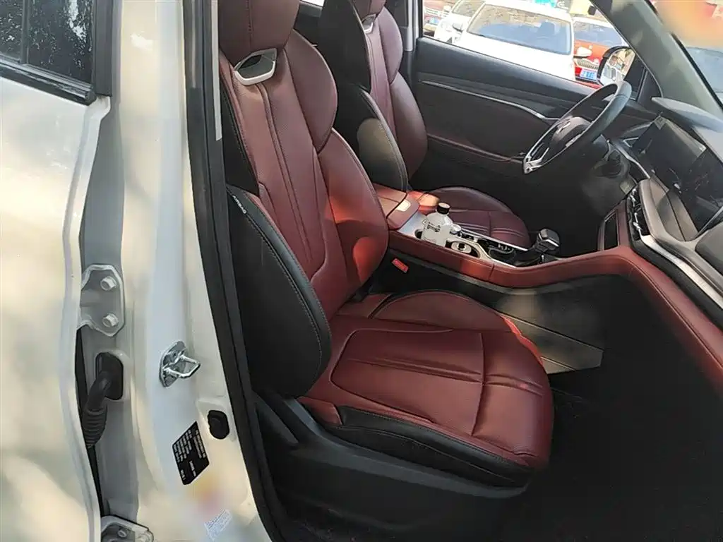 Changan CS75 PLUS 2022 — фото 25