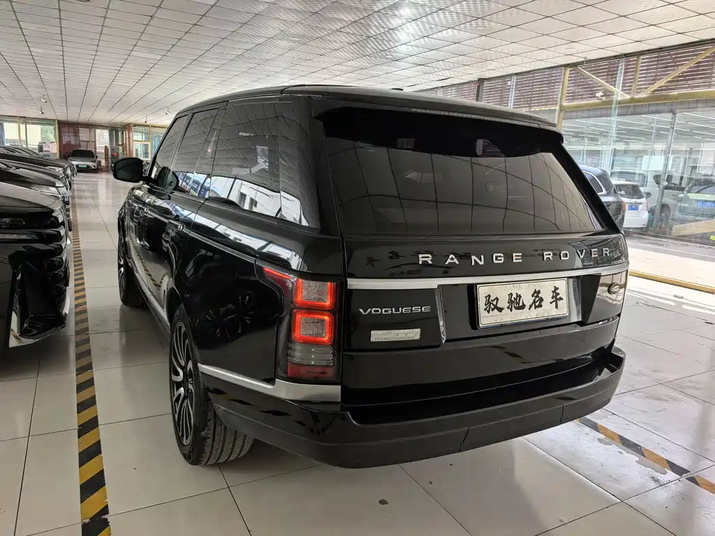 Land Rover Range Rover 2017 — фото 18