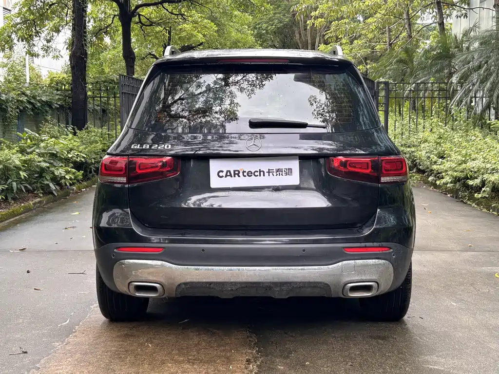 Mercedes-Benz GLB 2022