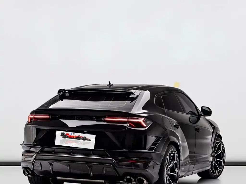 Lamborghini Urus 2024 — фото 2