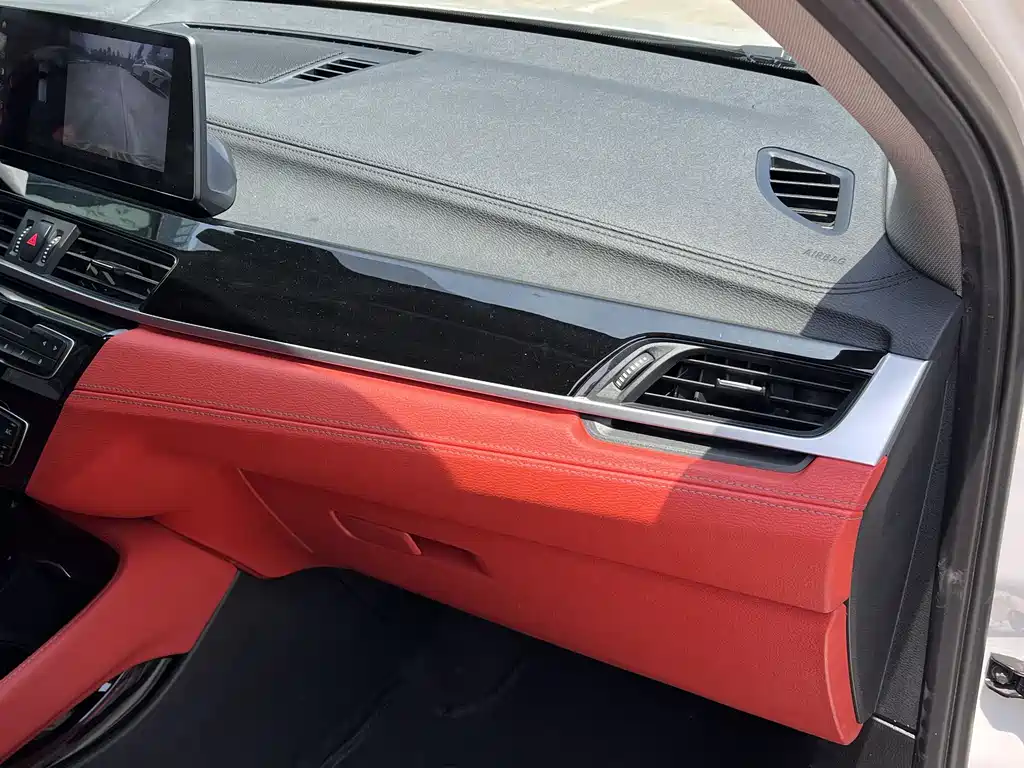 BMW X2 2021 — фото 11