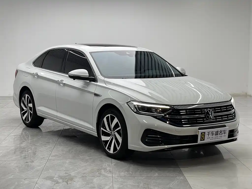 Volkswagen Sagitar 2024