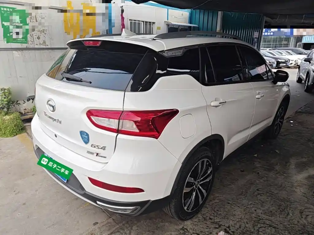 GAC Trumpchi GS4 2016 — фото 7